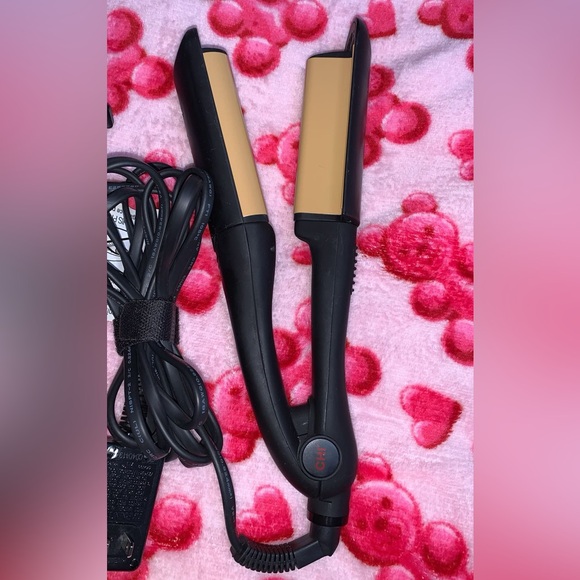 CHI Ceramic Hair Straightener Flat Iron And Ceramic Waver Iron - Picture 4 of 6